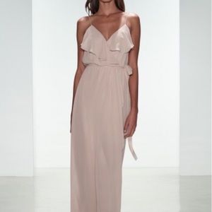 Nouvelle AMSALE style: Drew Sz: M SAND Bridesmaid